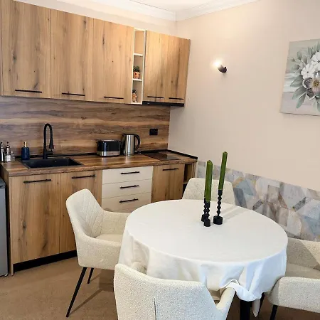 Apartman Peak 102 *